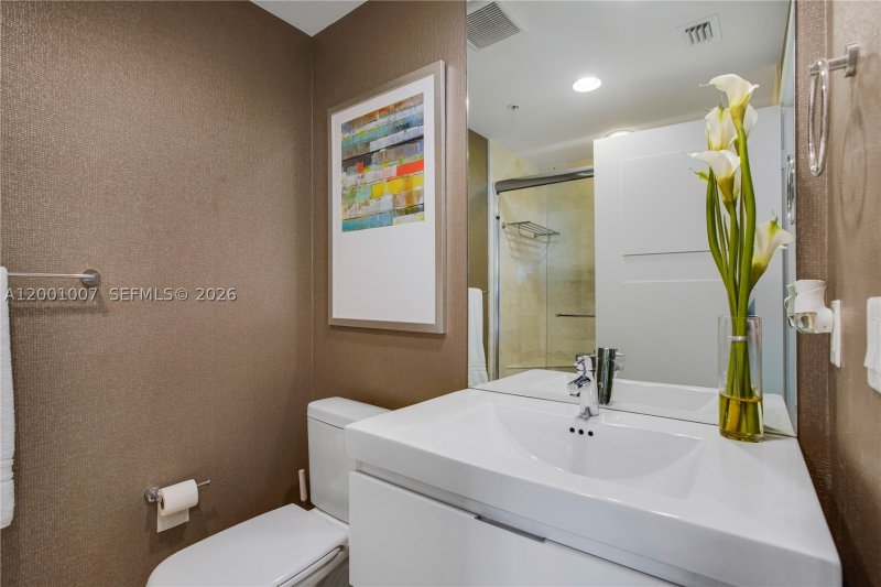 Condo for sale at Marina Palms Yacht Club 2008