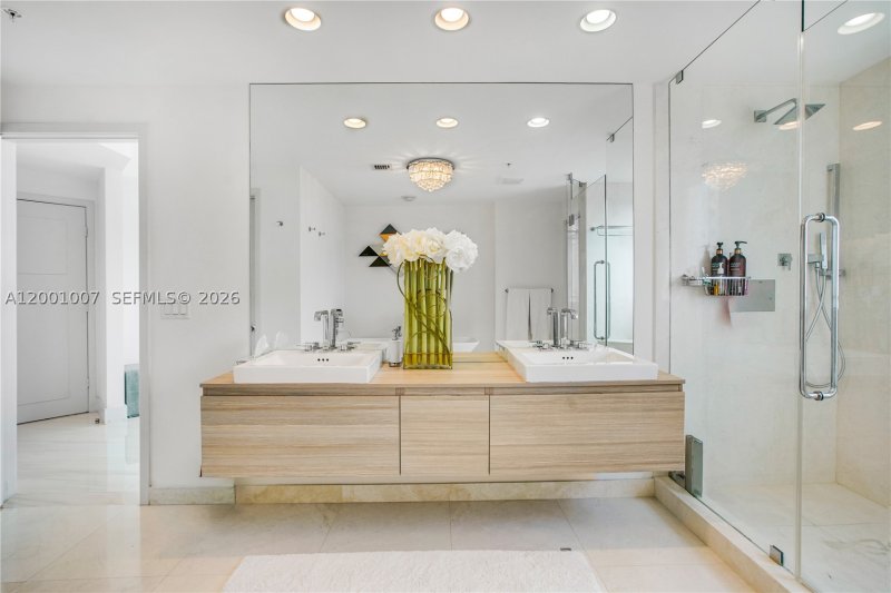 Condo for sale at Marina Palms Yacht Club 2008