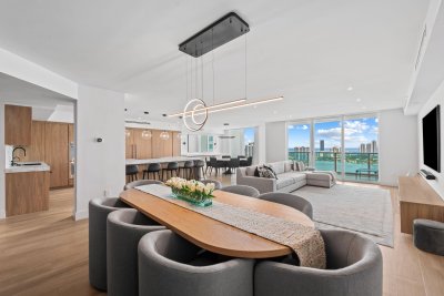 Peninsula II Apt #2906