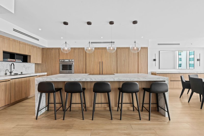Comprar apartamento no Peninsula II 2906
