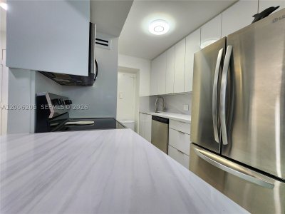 Aluguel de apartamento no Alexander Towers 719