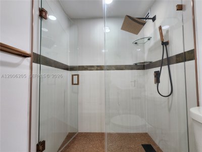 Aluguel de apartamento no Alexander Towers 719