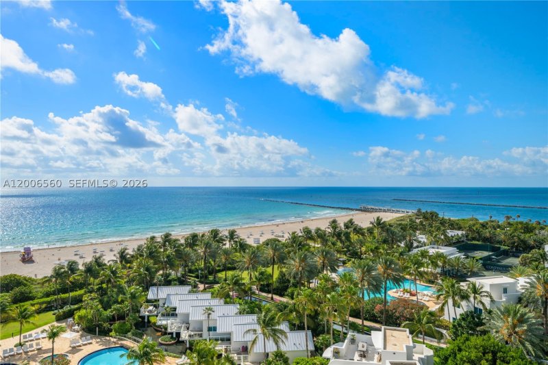 Condo for sale at Continuum II North 1201/08