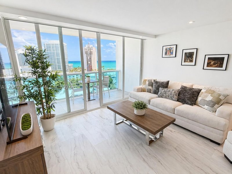 Condo for sale at Aquasol 12T