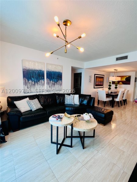 Apartment for rent at Vue at Brickell 1903