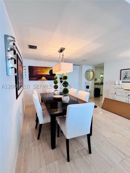 Apartment for rent at Vue at Brickell 1903