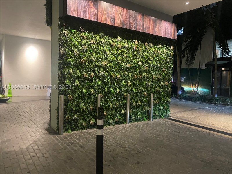 Apartment for rent at 1010 Brickell 2910