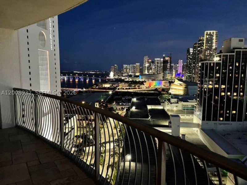 Apartment for rent at Opera Tower 2514