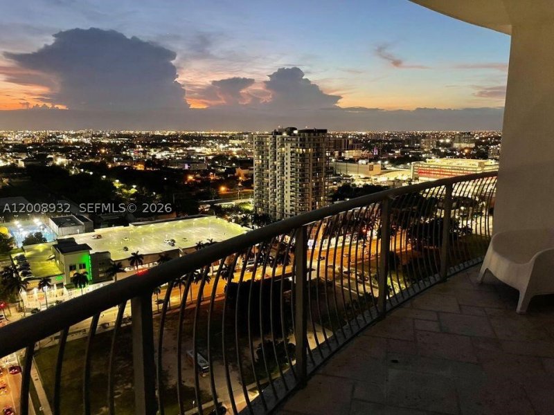 Apartment for rent at Opera Tower 2514