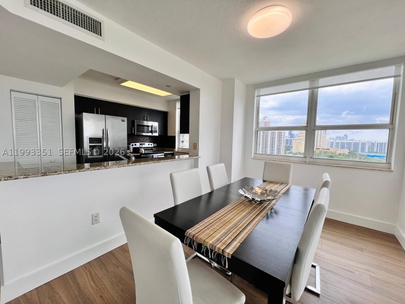 Apartment for rent at Turnberry On The Green 1408
