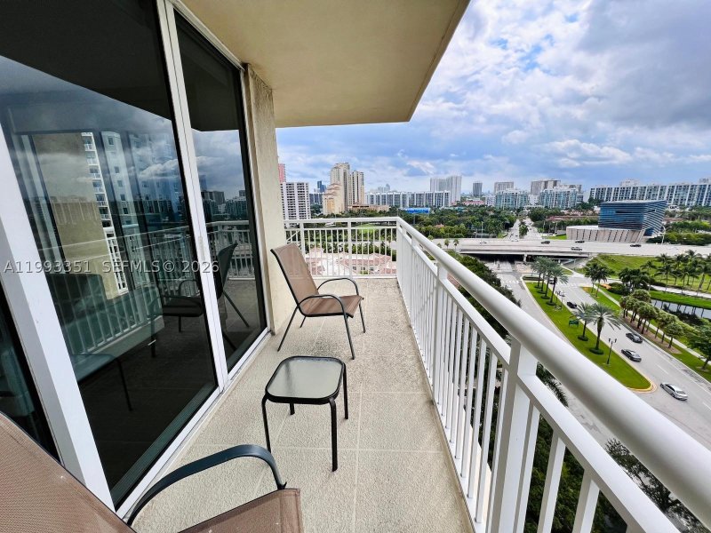 Apartment for rent at Turnberry On The Green 1408