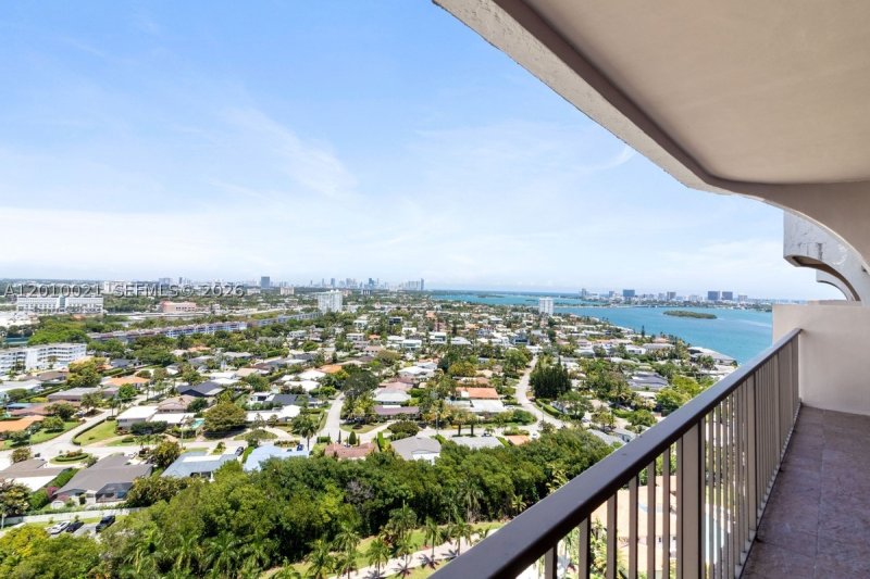Condo for sale at The Cricket Club PH01