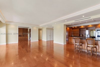 Comprar apartamento en The Cricket Club PH01