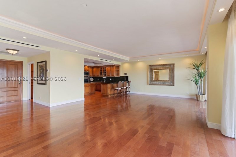 Condo for sale at The Cricket Club PH01