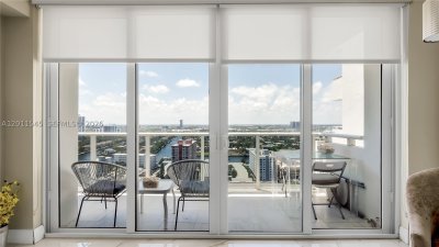 Aluguel de apartamento no Parker Tower 2411