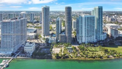 Comprar apartamento no Aria on The Bay 301