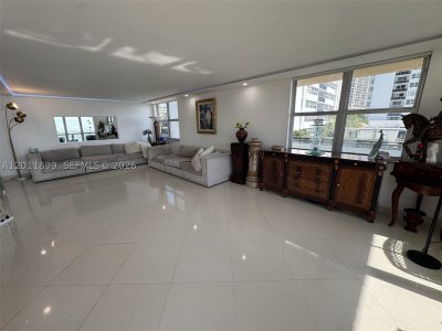 Comprar apartamento en Malaga Towers 3D