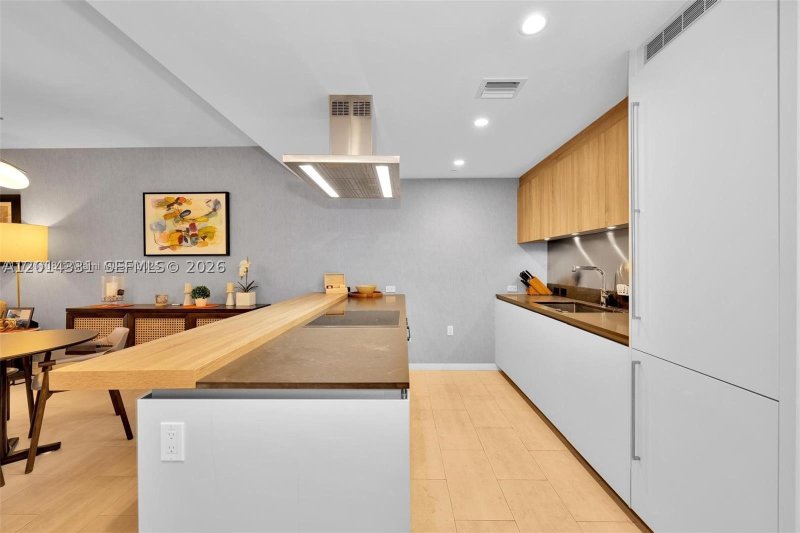 Apartment for rent at Brickell Flatiron 3914