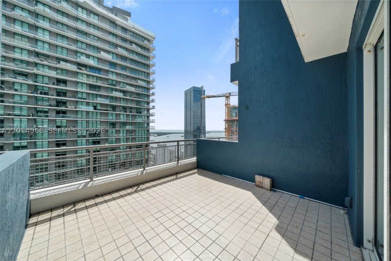Condo for sale at Infinity on Brickell 4008