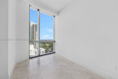 Alquiler de apartamento en Una Residences at Brickell 1203
