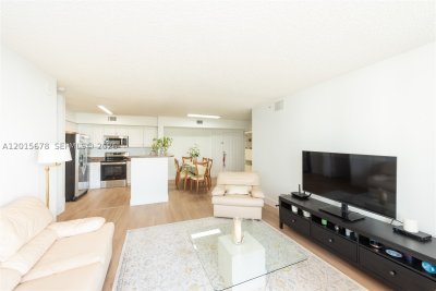 Alquiler de apartamento en Mark on Brickell 609
