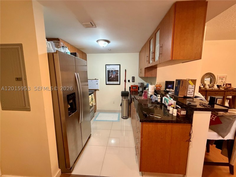 Condo for sale at 23 Biscayne Bay 707
