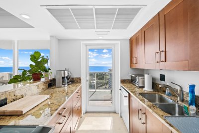 Aluguel de apartamento no Vantage View 1508