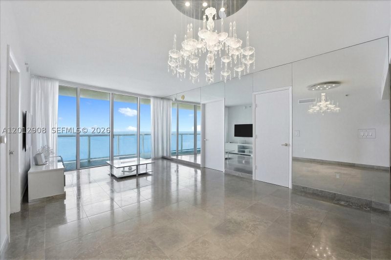 Comprar apartamento no Icon Brickell Tower I 4805