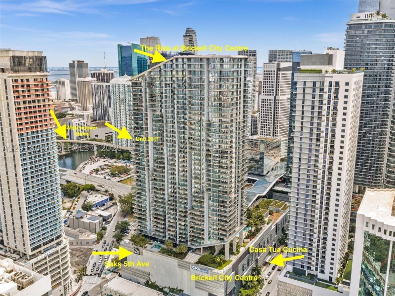 Comprar apartamento en Brickell City Centre Rise 2011 (corner