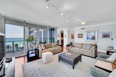 Aluguel de apartamento no Ocean Palms 701