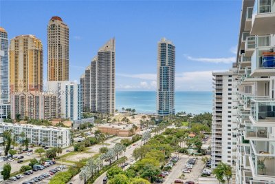 Comprar apartamento no Winston Towers 2112