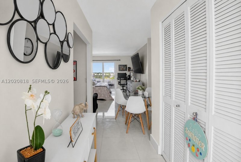 Comprar apartamento en Bayshore Yacht Tennis Club 1006