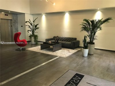 Aluguel de apartamento no Ten Aragon 1018