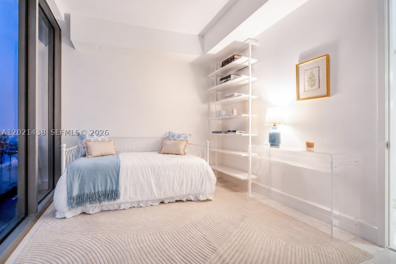 Comprar apartamento no Missoni Baia 2105