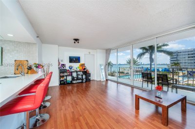 Comprar apartamento en Grandview Palace 623