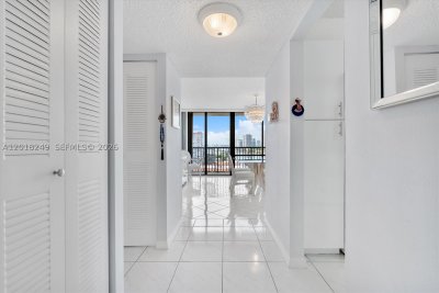 Comprar apartamento en Avant Garde 910
