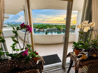 Comprar apartamento no Seacoast 5151 1520