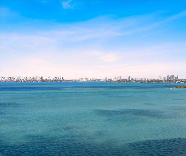 Apartment for rent at Paraiso Bay Miami 1901