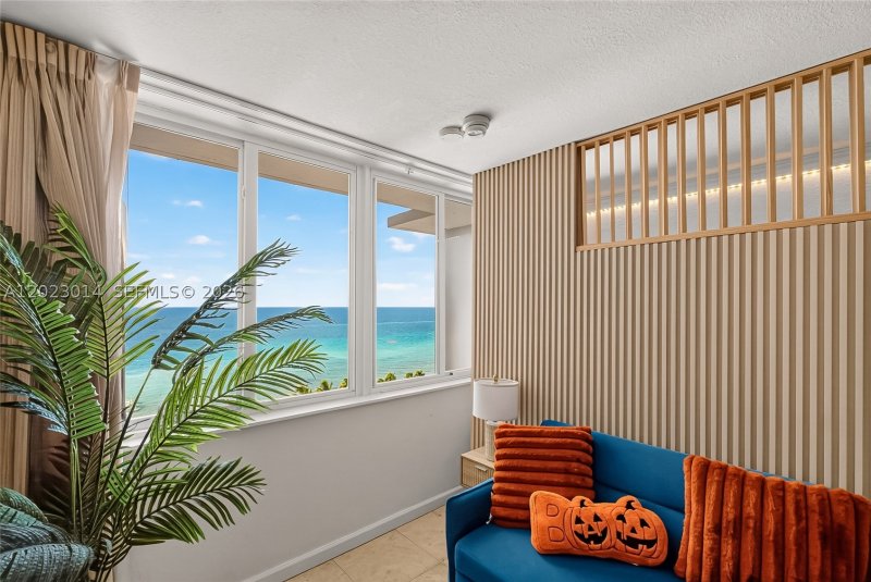 Comprar apartamento en Aventura Beach Club 949