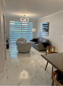 Comprar apartamento en Porto Bellagio 3609