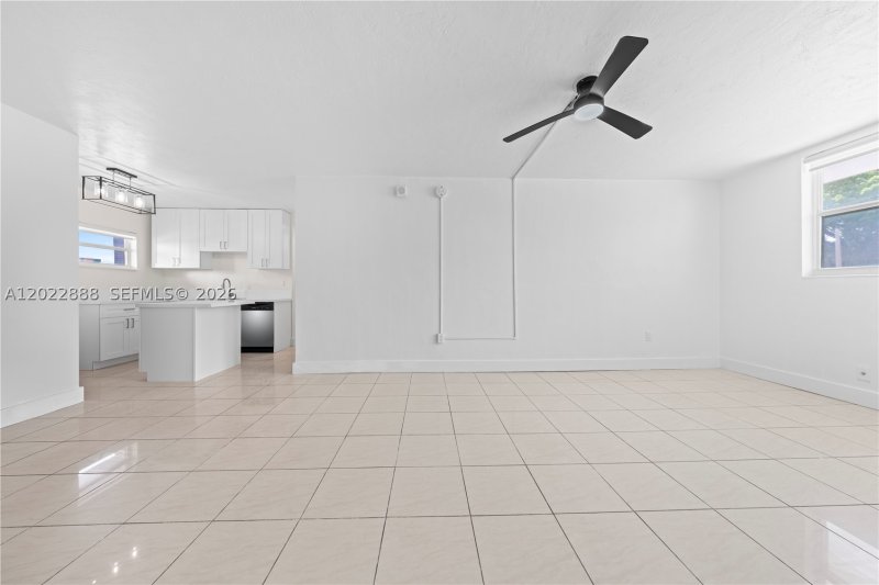 Apartment for rent at Lincoln Towers D204