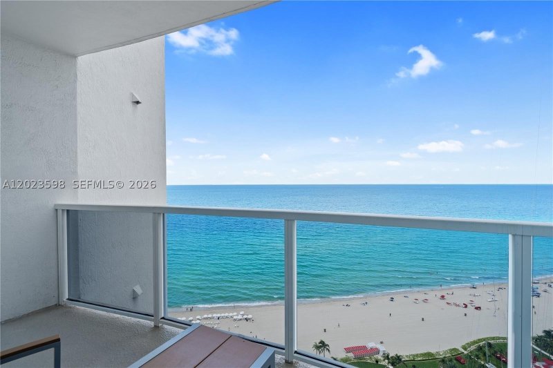 Condo for sale at Trump International Sonesta Beach Resort 2010