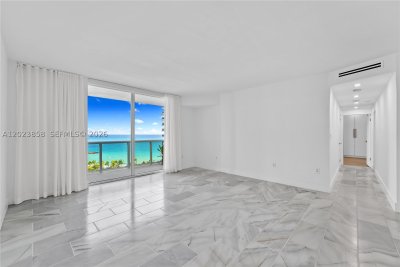 Comprar apartamento en Harbour House 1035