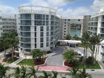 Peloro Apt #104