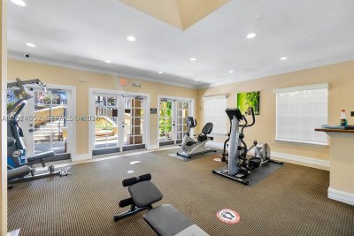 Comprar apartamento en Aventi at Aventura 302
