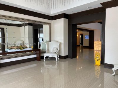 Aluguel de apartamento no Oceania 3 538