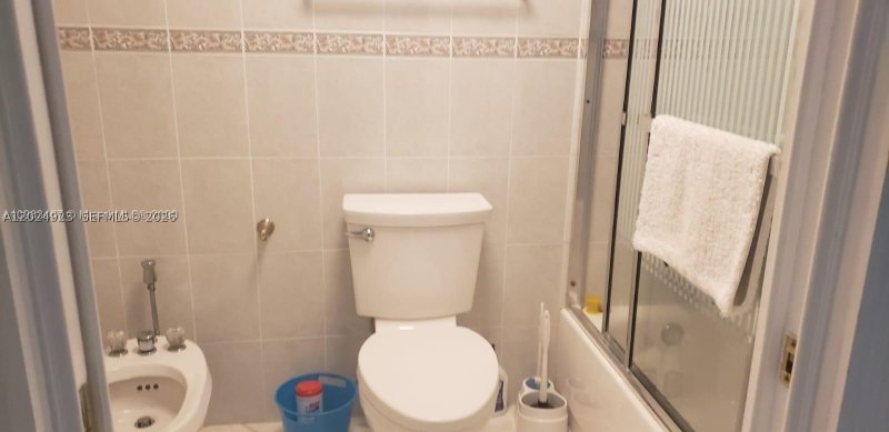 Apartment for rent at Sea Air Towers 1208