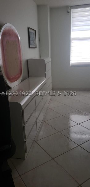 Apartment for rent at Sea Air Towers 1208