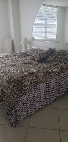 Apartment for rent at Sea Air Towers 1208