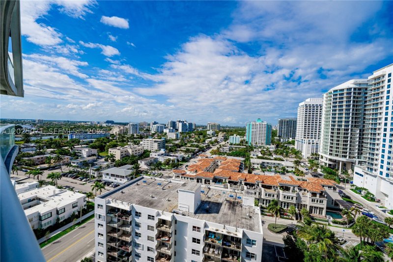 Condo for sale at W Residences Ft Lauderdale 1402